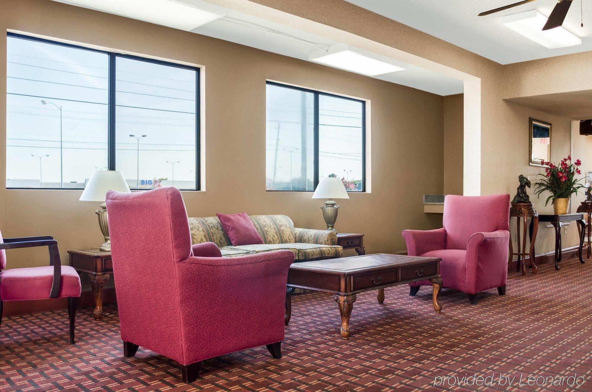 Econo Lodge By Choice Greenville Bagian luar foto